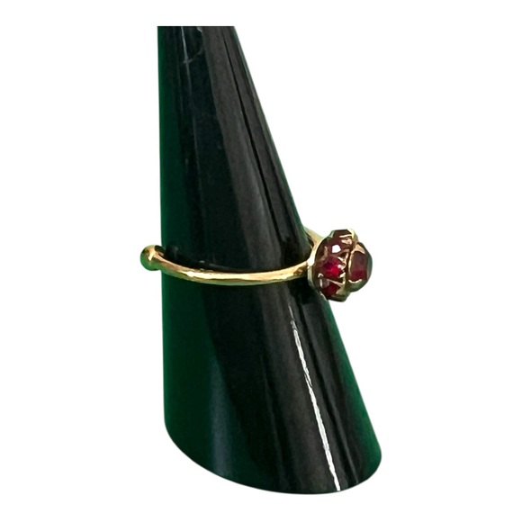 Adjustable gold plated ruby red Ring - Picture 3 of 6